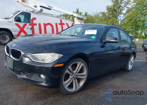 2014 BMW 328 Xi z USA, uszkodzony, nr VIN WBA3B3C57EF545212